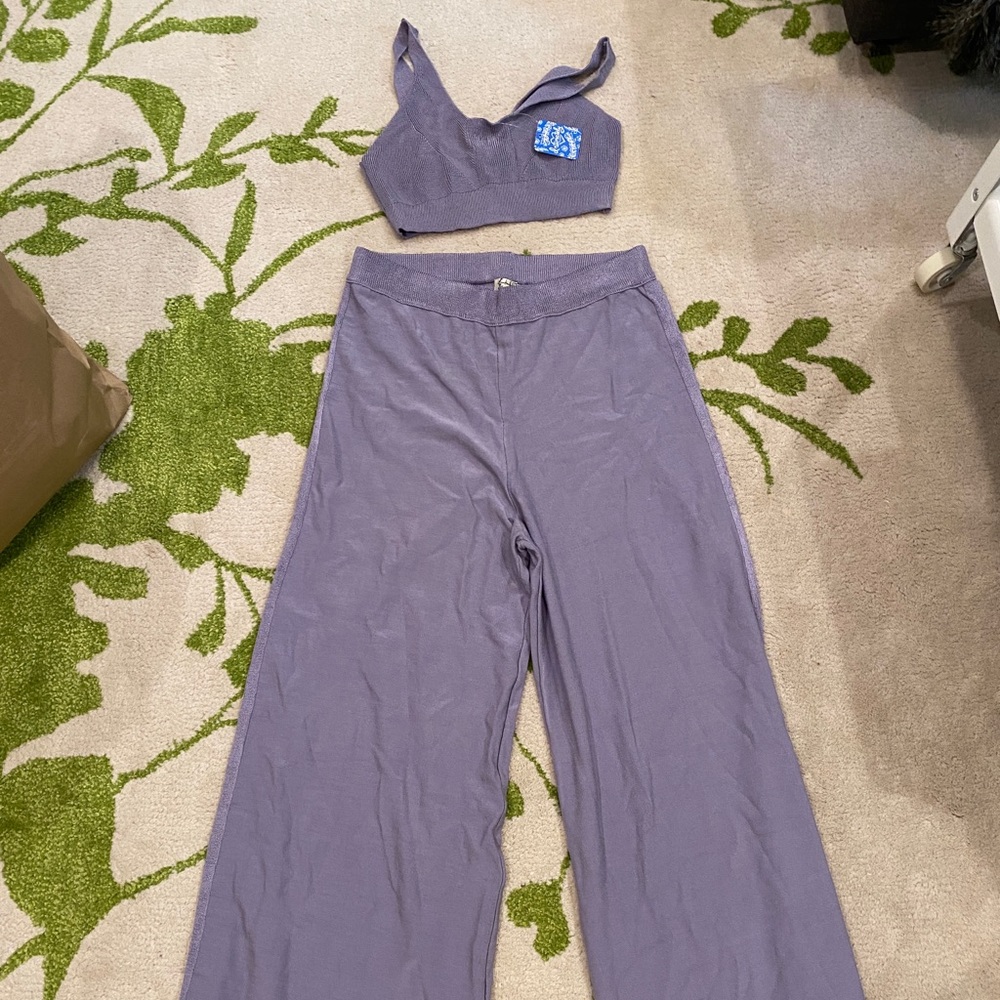Free people set!